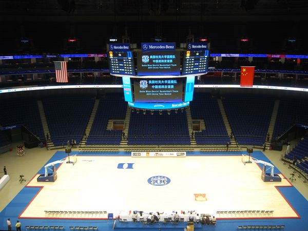 上海奔馳-梅賽德斯（sī）文化中心室內全彩屏