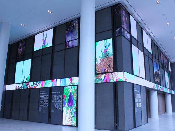 美國國（guó）家（jiā）公共電（diàn）台室內led全彩顯示屏