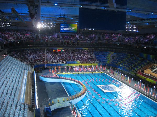 上（shàng）海東方體育中心（xīn）室內全（quán）彩led顯示屏