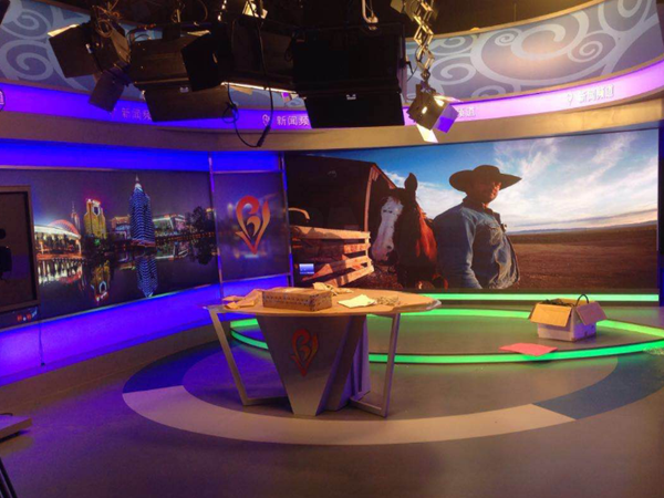 山（shān）東淄博（bó）電視台室內全彩顯示屏