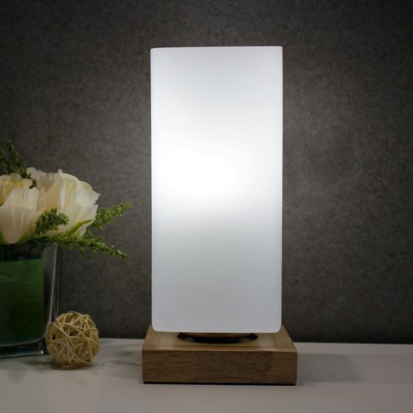 慧方（fāng）台燈