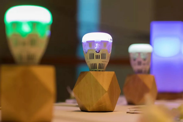 華為（wéi）智選LED全（quán）彩燈泡