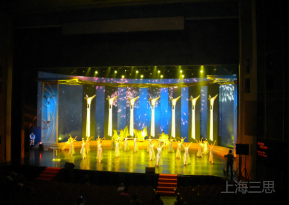 舞台租賃led顯（xiǎn）示屏