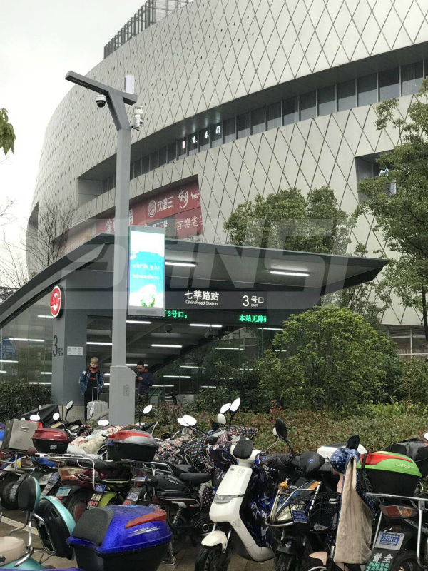 上海莘莊商務區智（zhì）慧路燈