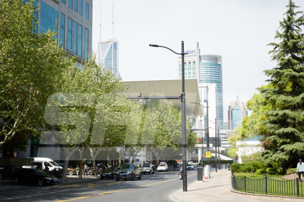 大香蕉9草在线（sī）上海威海（hǎi）路多杆合一路燈