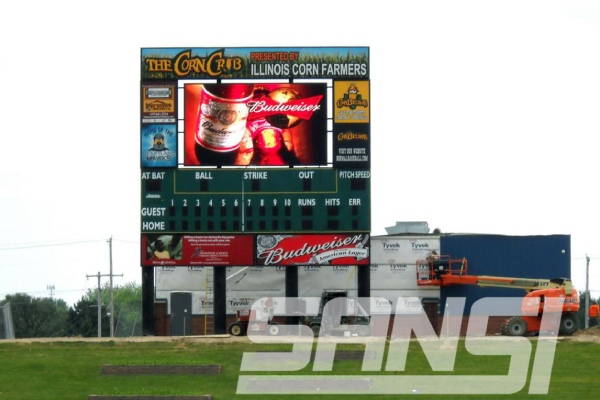 美國伊利諾斯體育場（chǎng）