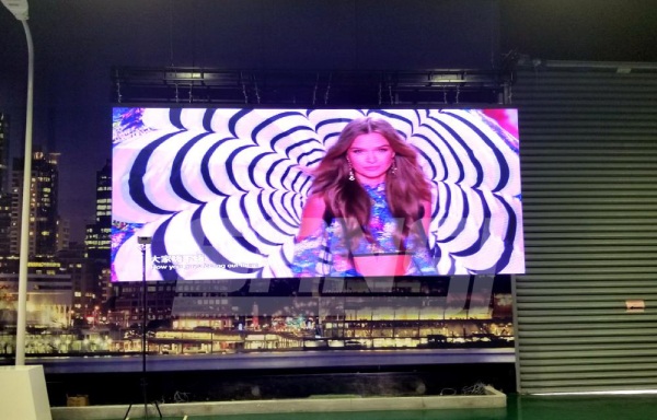 上海三（sān）思-室內租賃屏（píng）