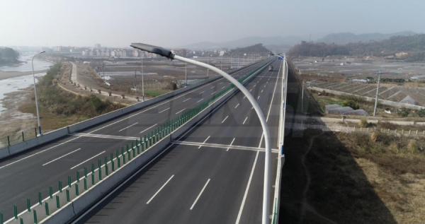 351國道浦江（jiāng）段道路照明