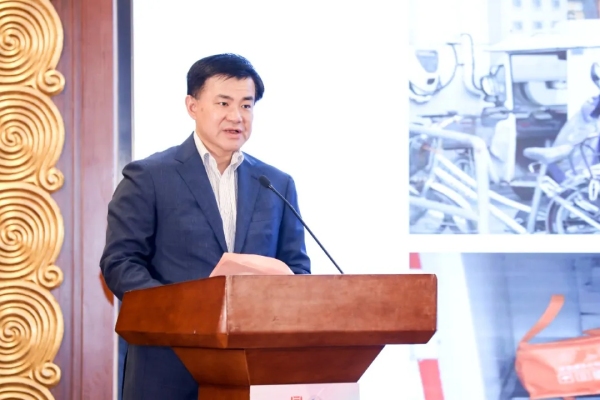 濮韶華（huá）-光（guāng）明乳業股份有限公司董事（shì）長