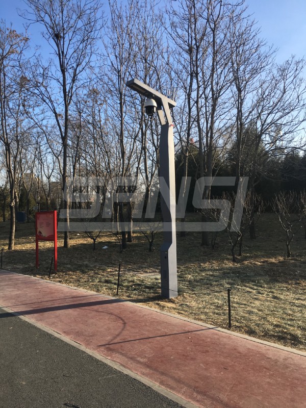 北京海澱公園智（zhì）慧庭（tíng）院燈