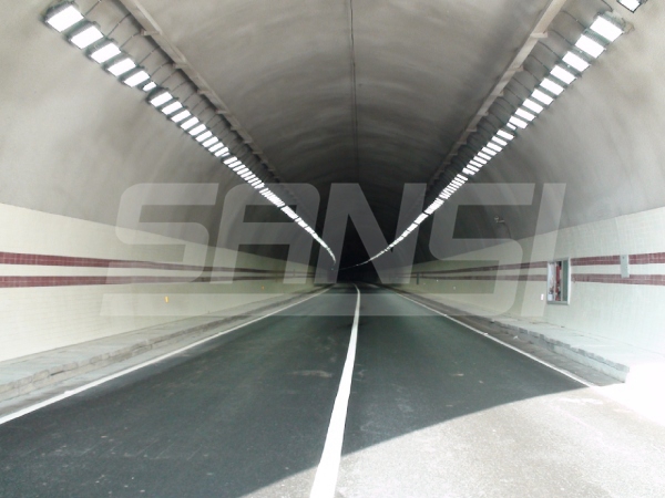 雲（yún）南富硯高速隧道