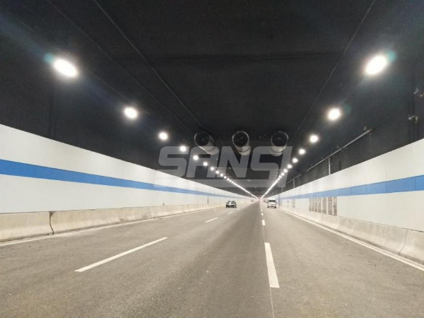 三（sān）思承（chéng）建沿江通（tōng）道越江隧道照明（míng）