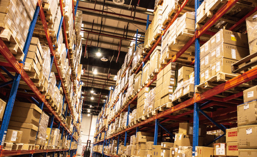 工業照明,新選擇,廠房,陶（táo）瓷球泡燈,高效節能（néng）方案