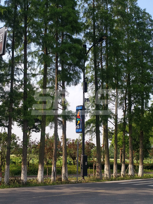 智慧燈杆,提升城市照明效率,重要利器