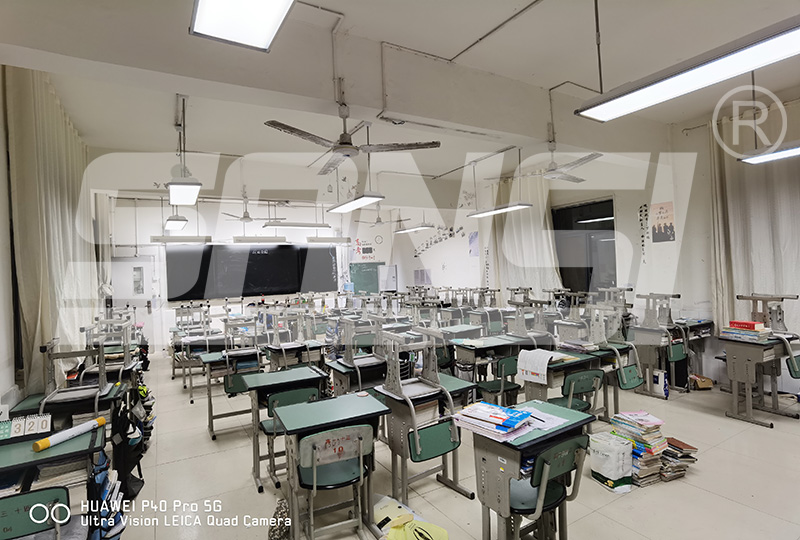 現代教育建設,教室黑板燈,助力(lì)教育信息化發展