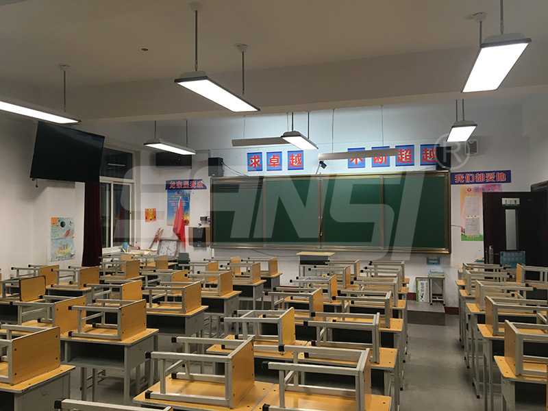創新（xīn）科技,教室黑板燈係統,打造智慧教室