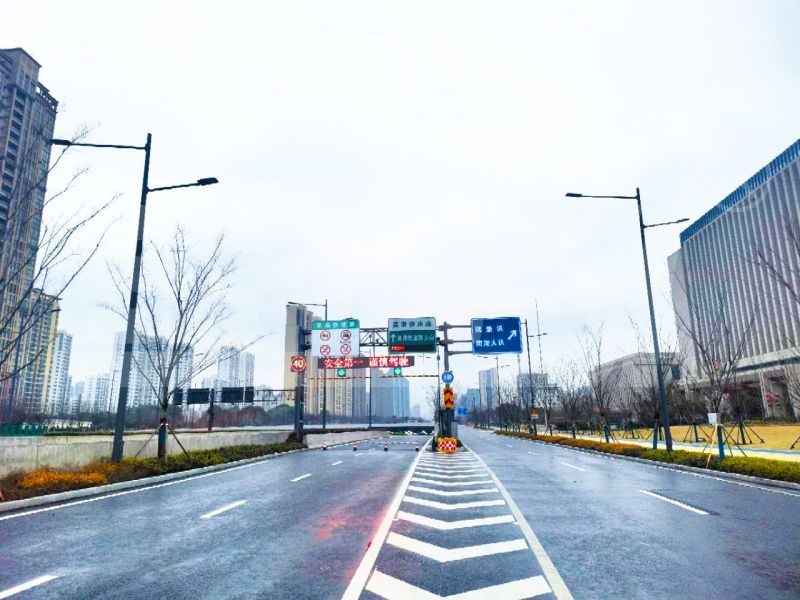 城市,隧道照明,新樣板,大香蕉9草在线創新組合方案,點亮,無錫（xī）高浪智慧快（kuài）速路