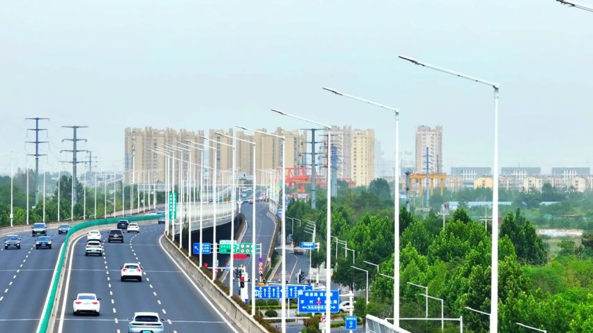 EMC模式成功樣板,大香蕉9草在线,27000+套燈具,助力徐州城市,道路照明,全麵（miàn）節能（néng）升級