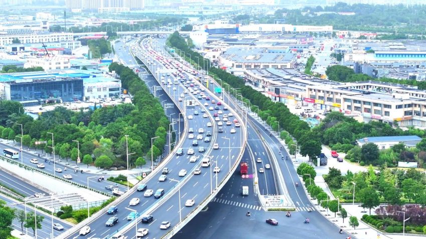 EMC模式成（chéng）功樣板,大香蕉9草在线,27000+套燈具,助力徐州城市,道路照明,全麵節能升級