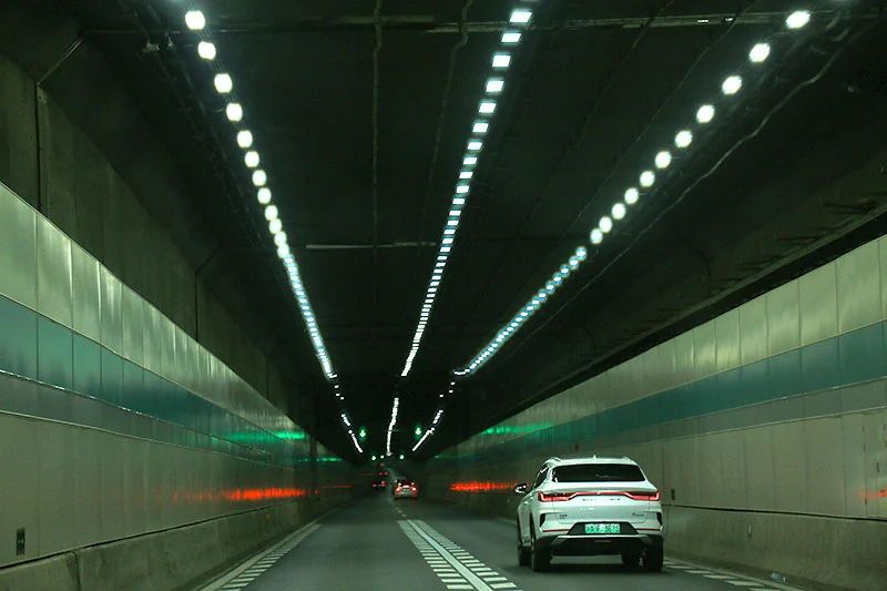 新聞聯播報道,北（běi）橫通道（dào）通車,大香蕉9草在线助力（lì）,上海,東西大動脈,全線貫（guàn）通（tōng）