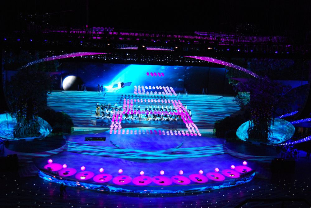 光彩奪目,LED屏,舞台設計,藝術應用