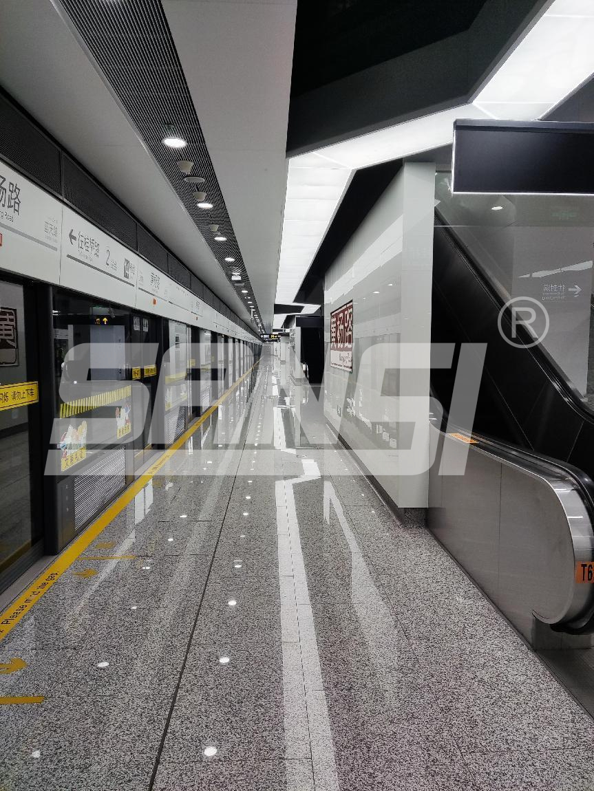 地鐵（tiě）照明,有哪些燈（dēng）具,LED筒燈,LED軌道燈,LED麵板燈（dēng）,LED軌道燈帶,應急照明燈具