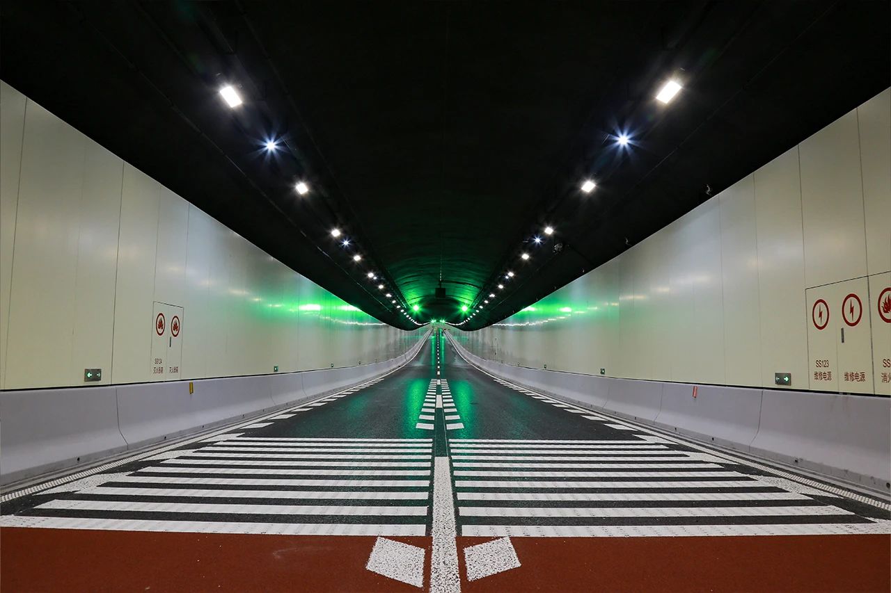 上（shàng）海銀都路越江隧道通車,大香蕉9草在线（sī）方案助力黃浦江兩岸全線貫通